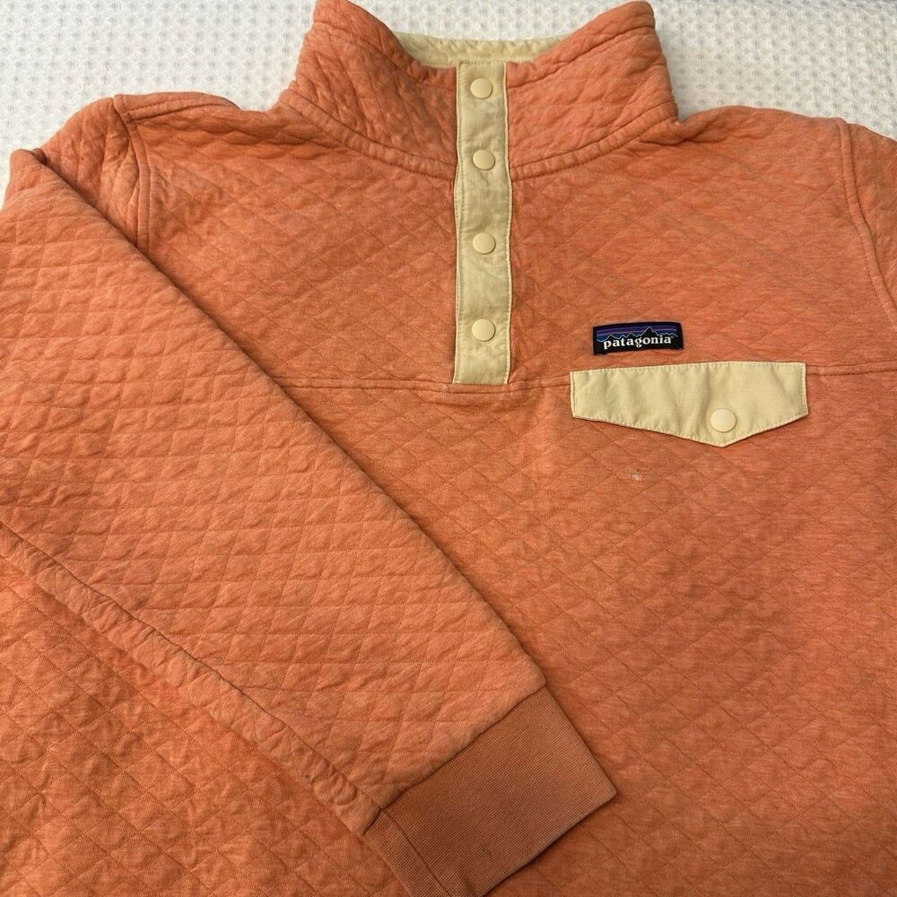 Patagonia Women’s Organic Cotton Quilt Snap-T Pullover Size L Coral or Peach